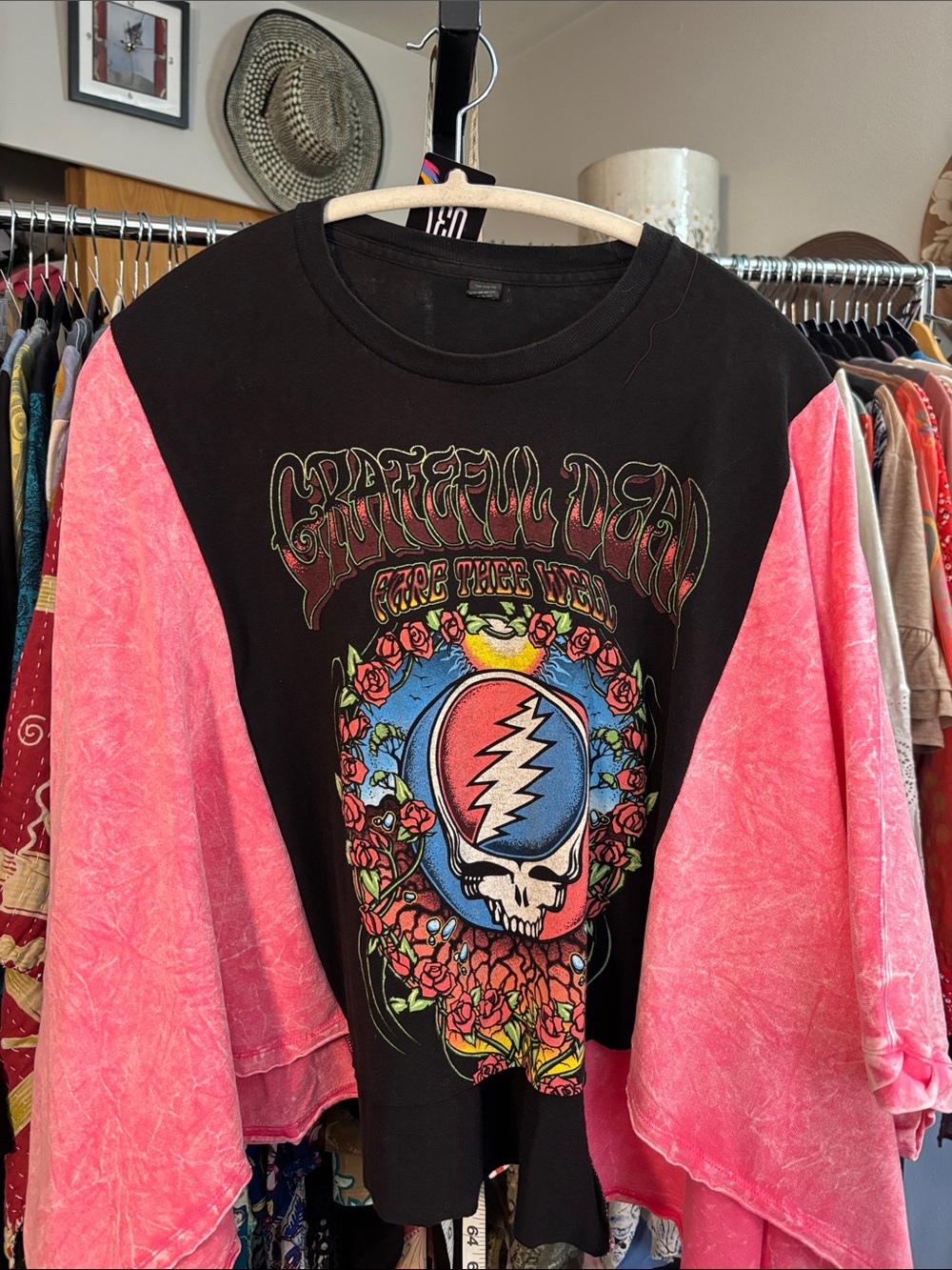 37. Grateful Dead one size P 23” L